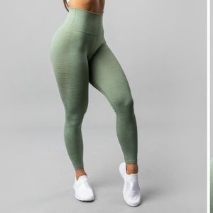 NEW ALPHALETE HALO LEGGINGS -Sage Green